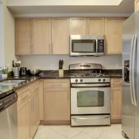 Splendid 2 Bedroom Condo At Pentagon City Arlington Extérieur photo