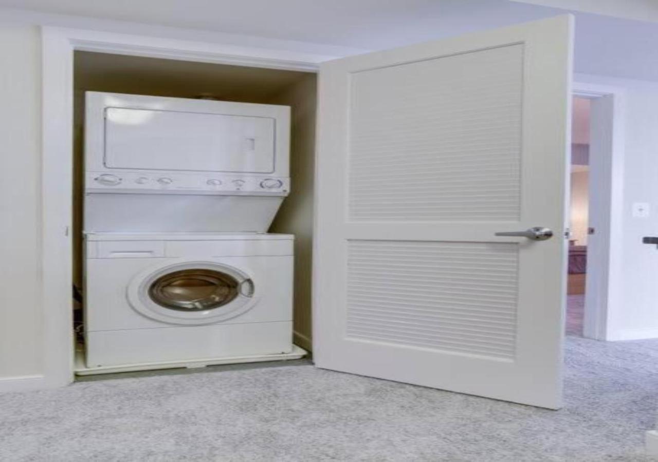 Splendid 2 Bedroom At Pentagon Appartement *